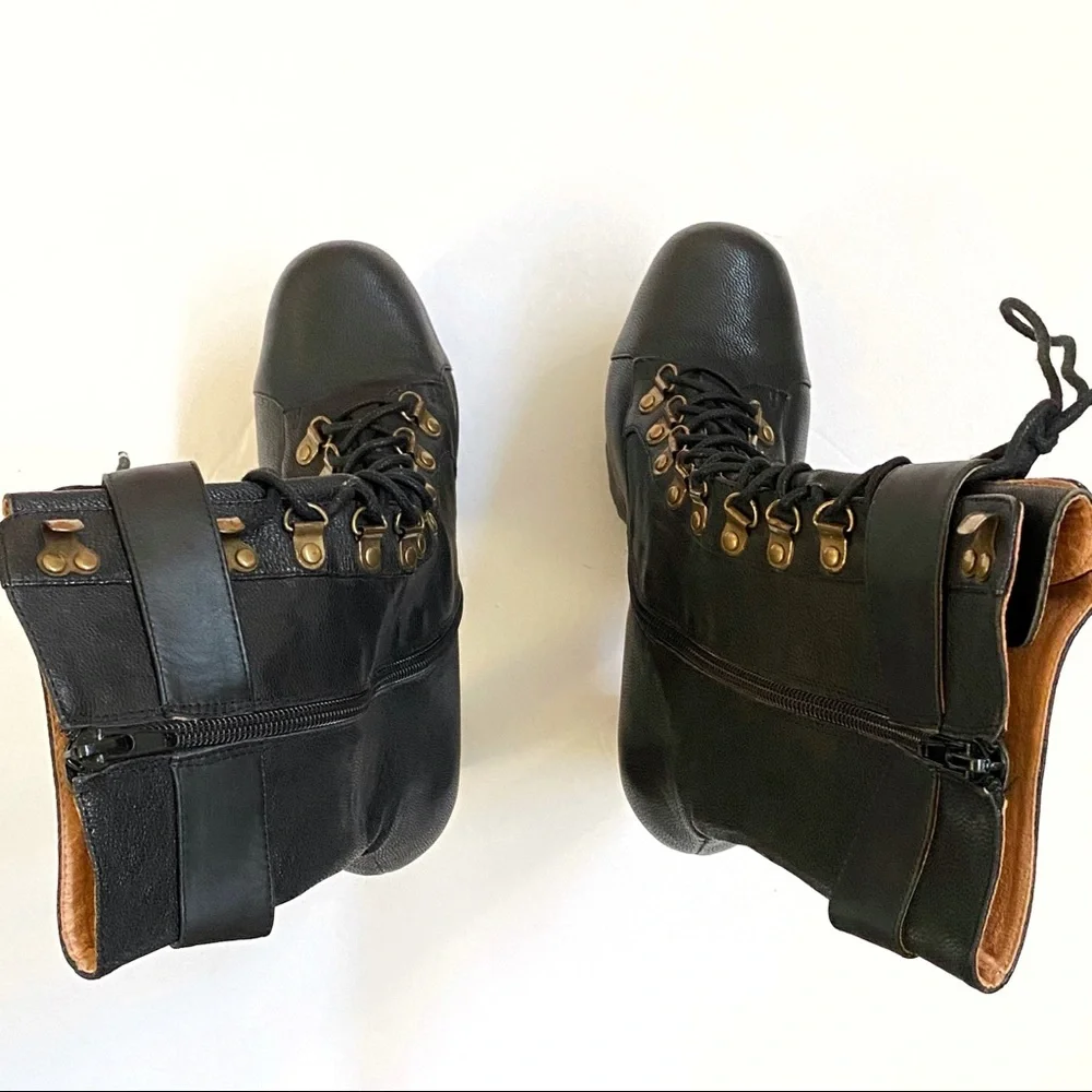 Jeffrey Campbell Wildfox Sergeant Pepper black leather lace up platform boot - Picture 6 of 13